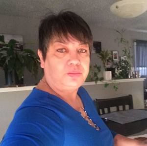 Meet your Posher, Sharon